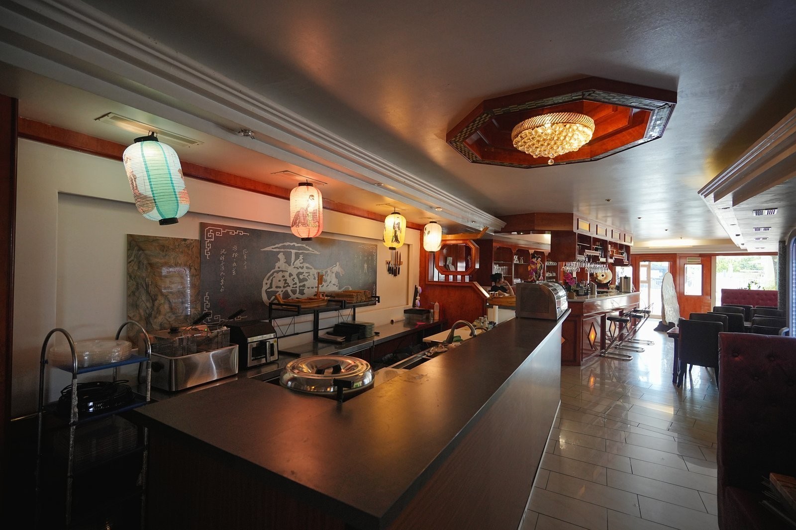 Saigon Lab Sushi Bar